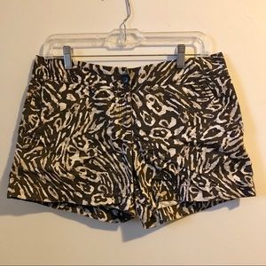 🦋Ann Taylor LOFT Animal Print Shorts
